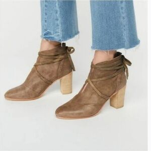 Free People Brown leather Wrap-Ankle Block Heel Booties